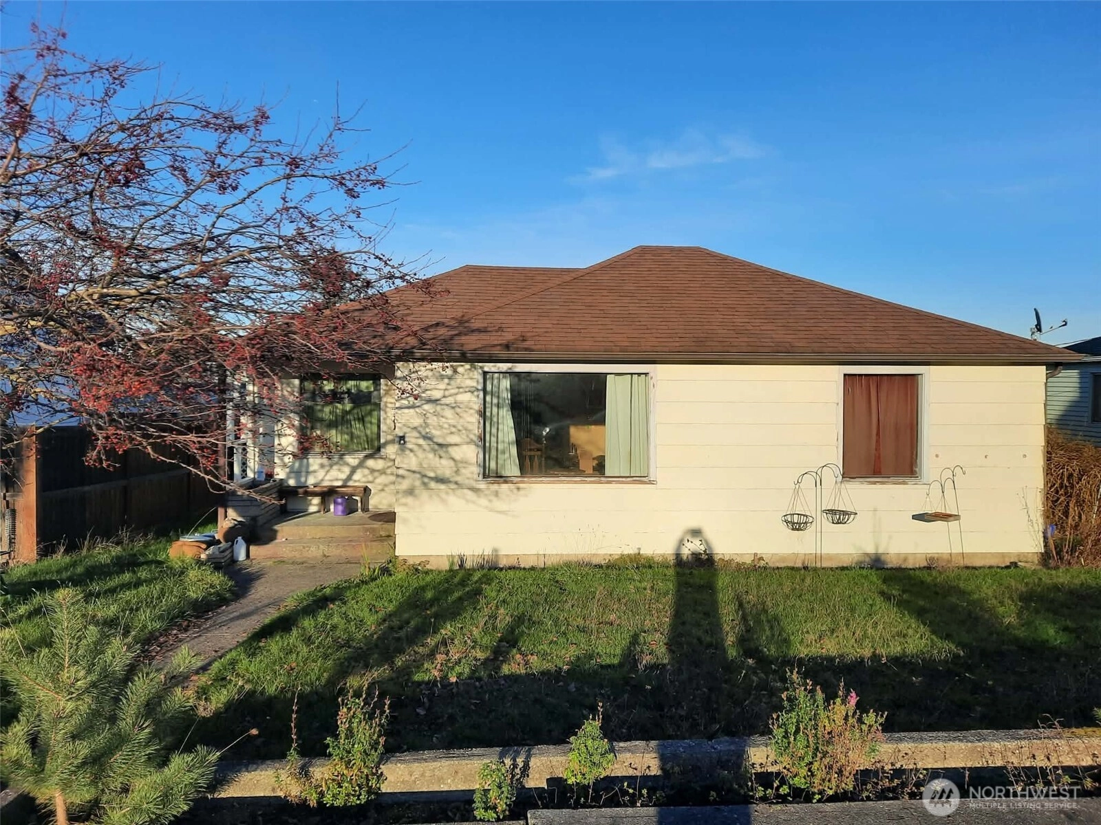 913 E 7th St Unit  Port Angeles WA 98362