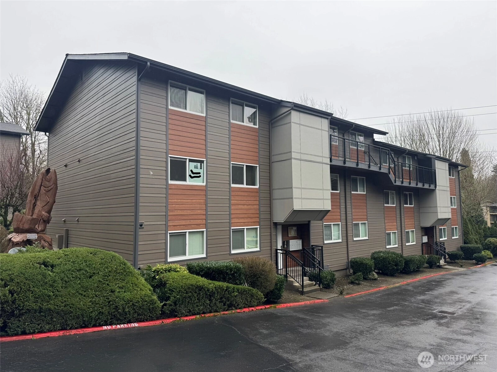 220 SW Clark St Unit B-201 Issaquah WA 98027