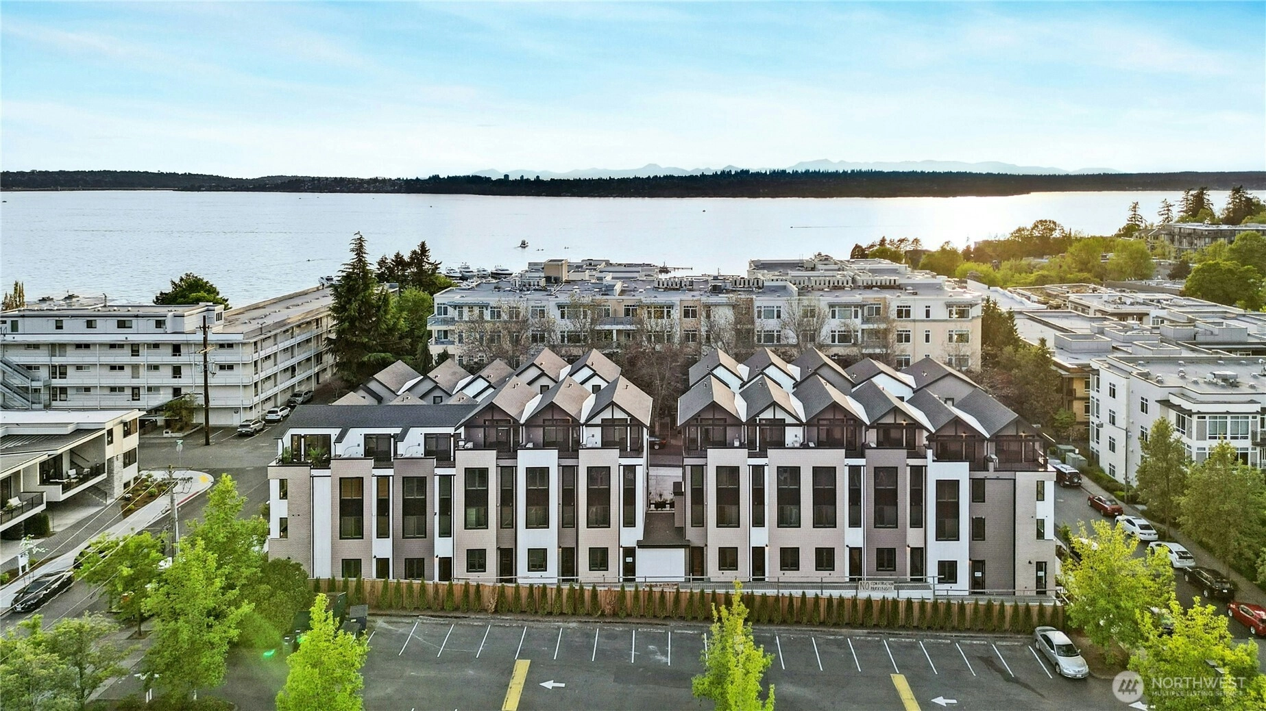 116 F 2nd St S Kirkland WA 98033