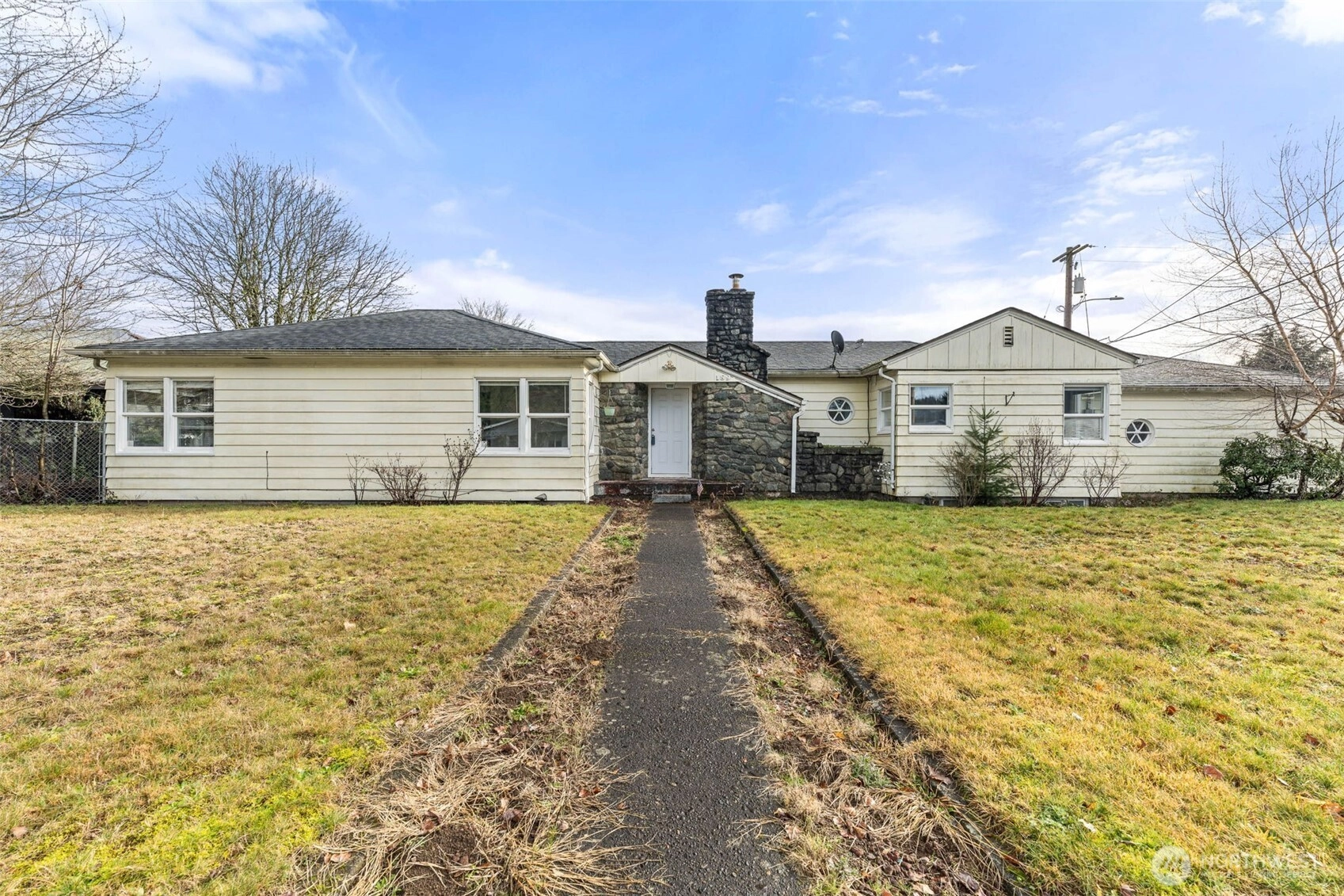 189 4th St Morton WA 98356