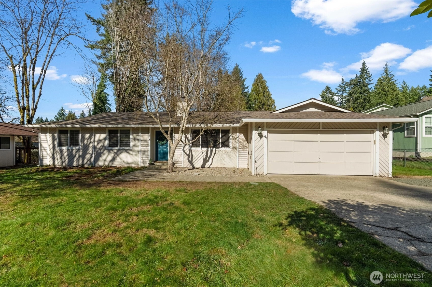 51 NE Riverhill Ln Belfair WA 98528