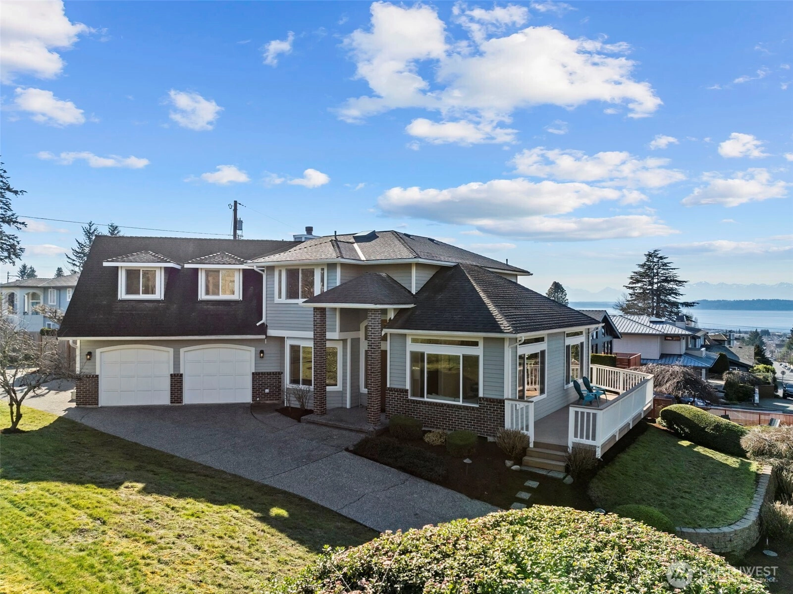 926 Dayton St Edmonds WA 98020