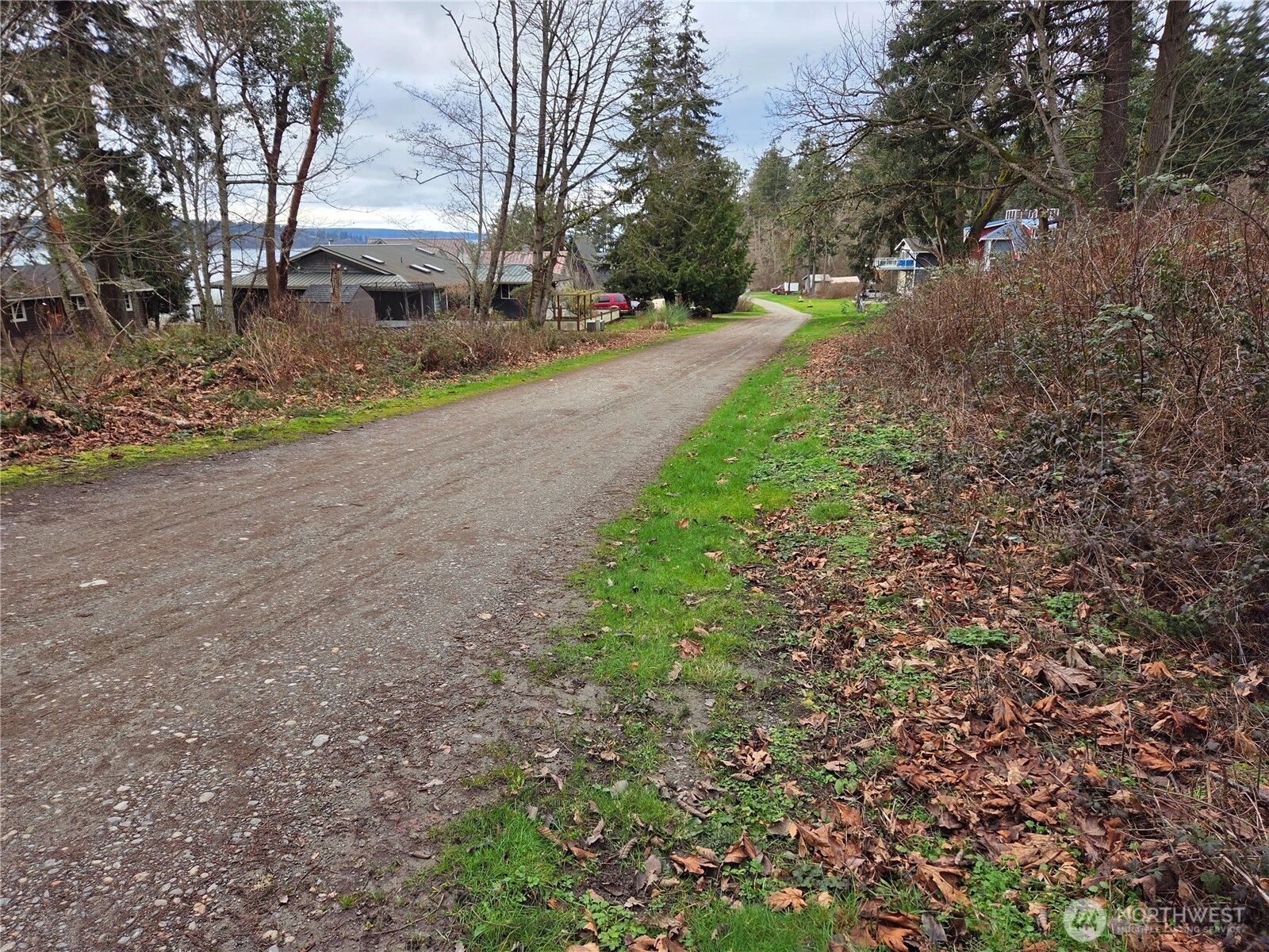 103 B Whidbey Island Dr Unit  Hat Island WA 98206