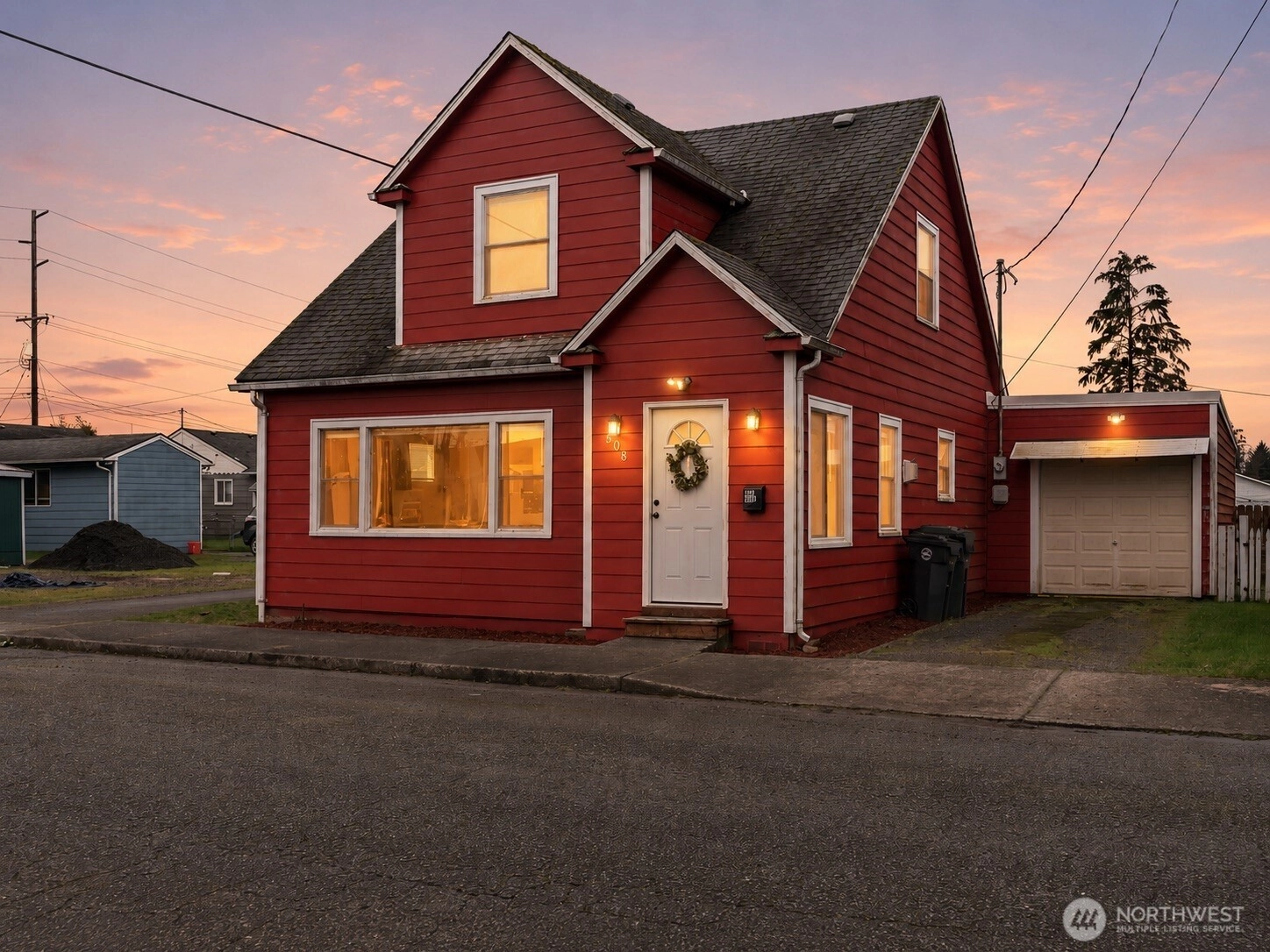 508 30th St Unit  Hoquiam WA 98550