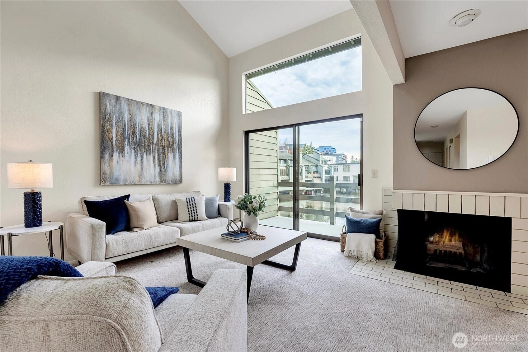 7 Lake Bellevue Dr Unit 206 Unit 206 Bellevue WA 98005