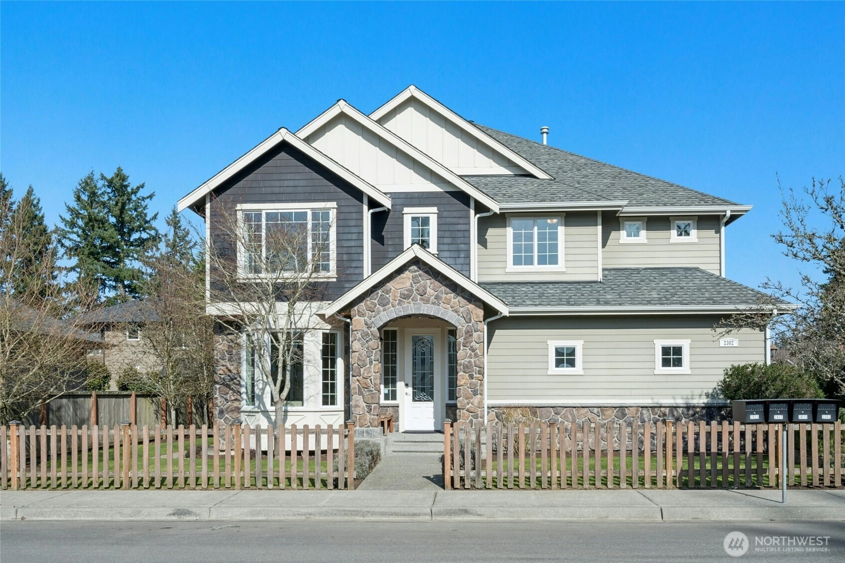 2302 NE 28th St Renton WA 98056