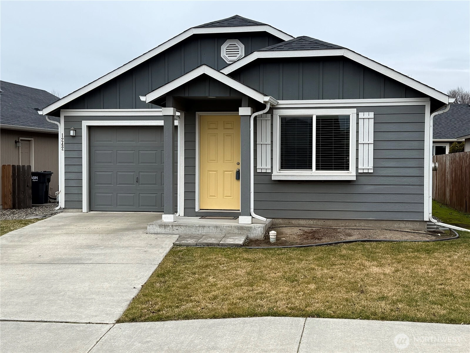 1242 SW Carver St College Place WA 99324