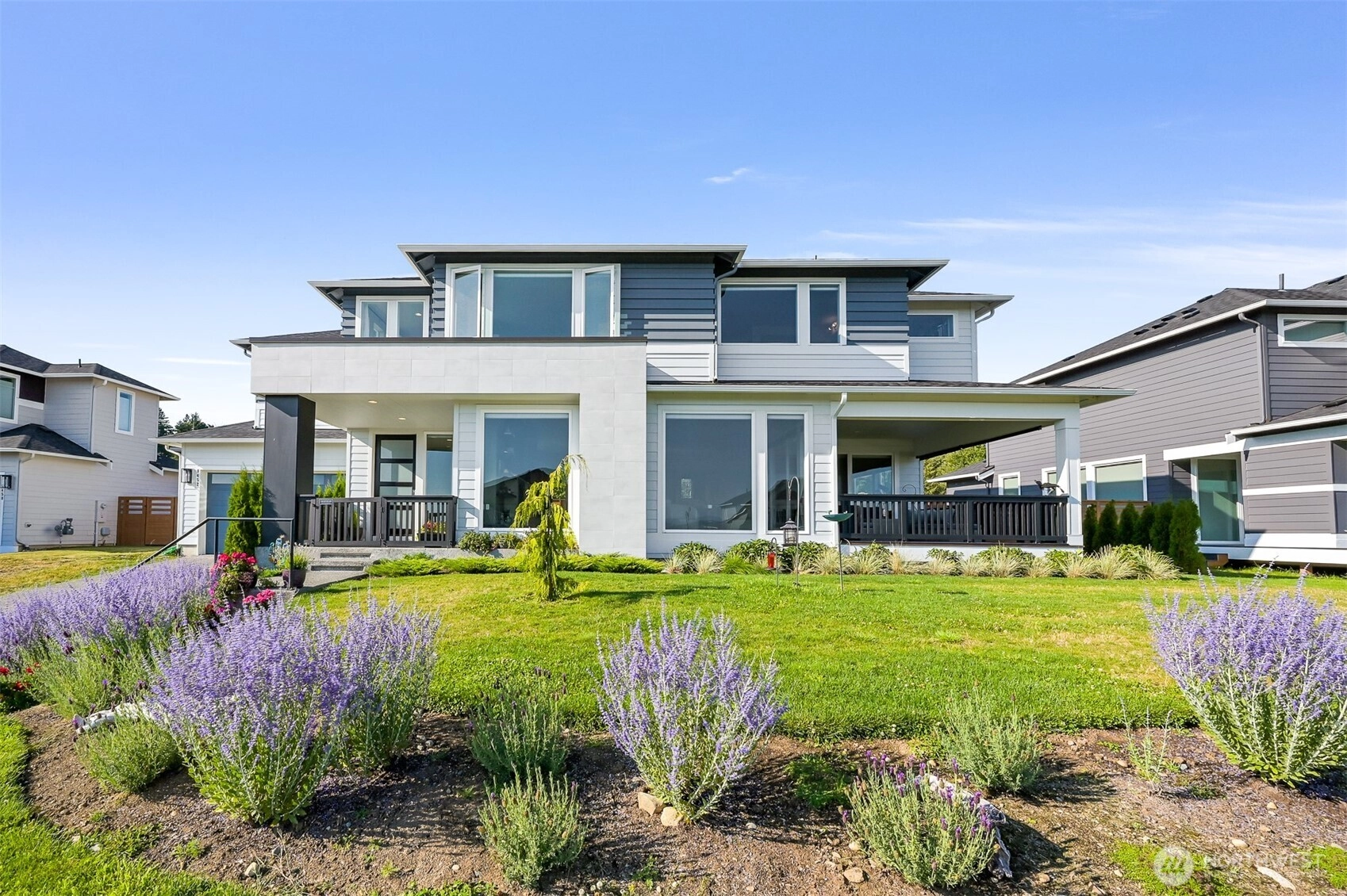 8452 Camas Dr Blaine WA 98230