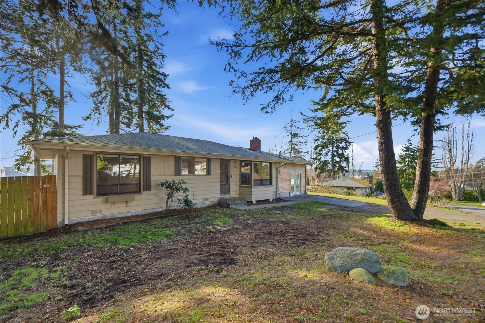 2428 Loerland Ln Oak Harbor WA 98277
