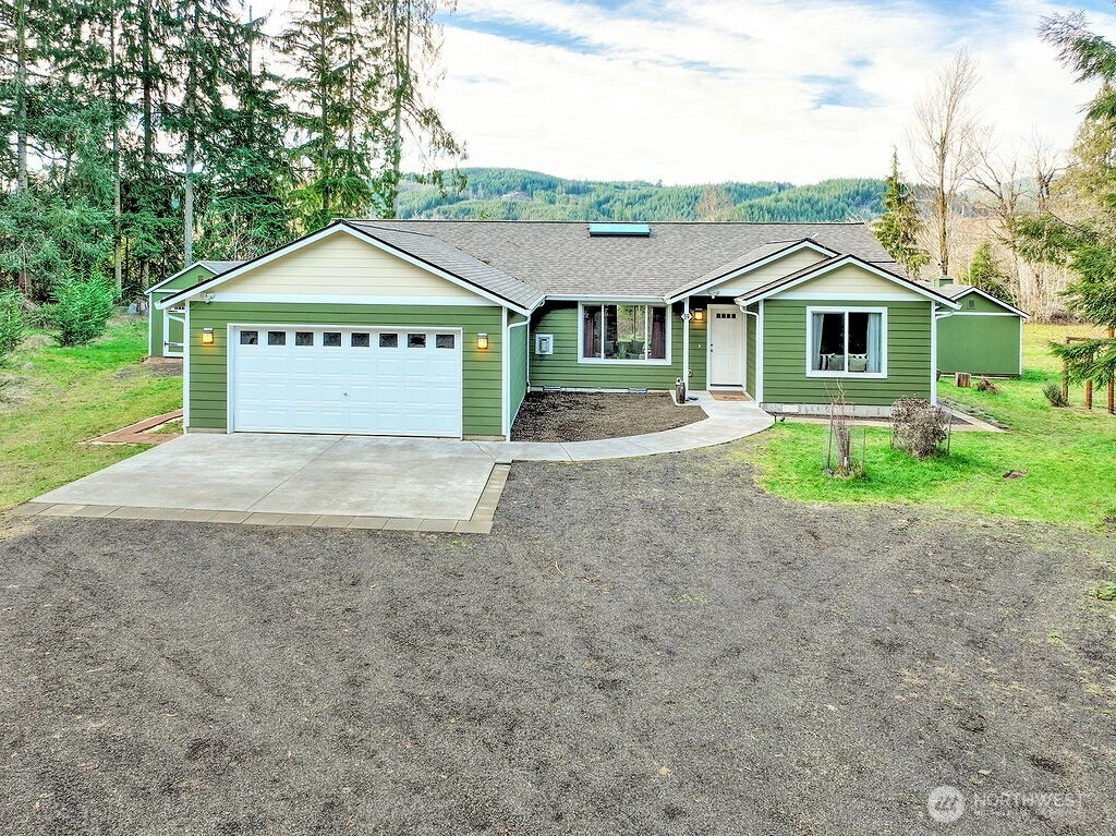 59 Spruce Pl Cathlamet WA 98612