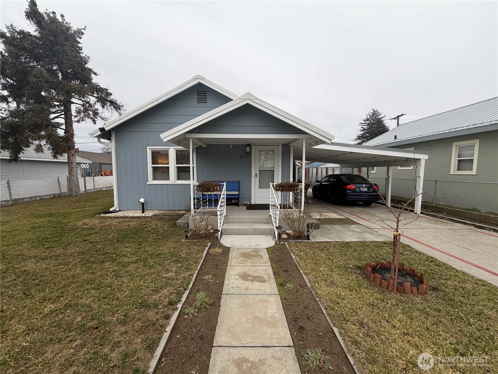 409 S Birch St Omak WA 98841