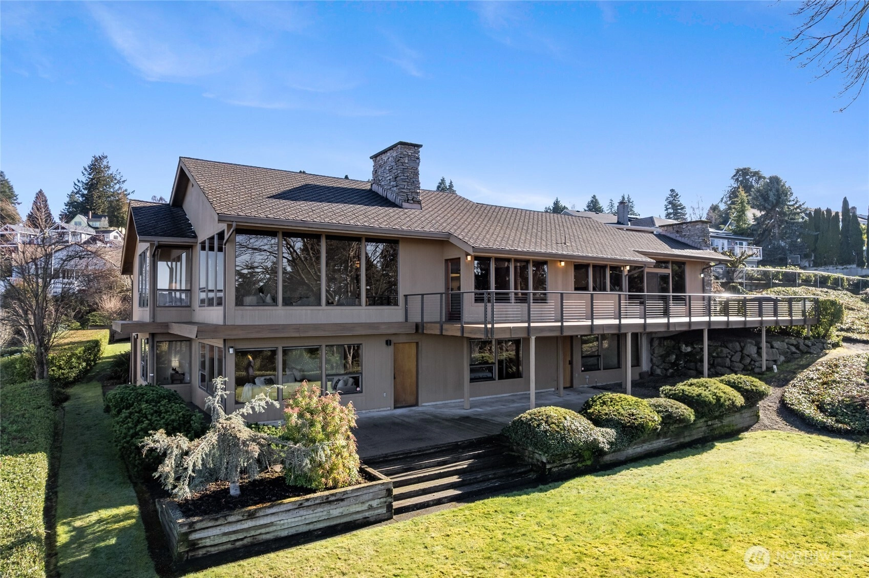 2720 Soundview Dr W University Place WA 98466