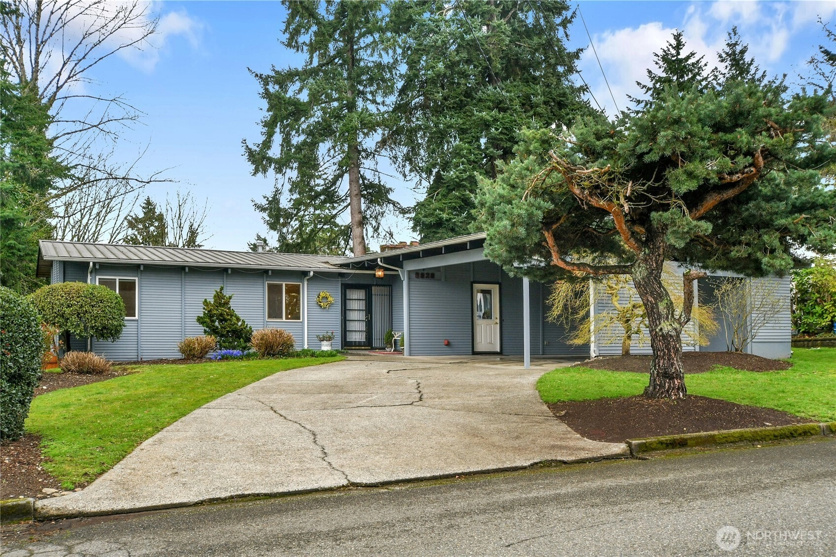 5828 129th Ave SE Bellevue WA 98006