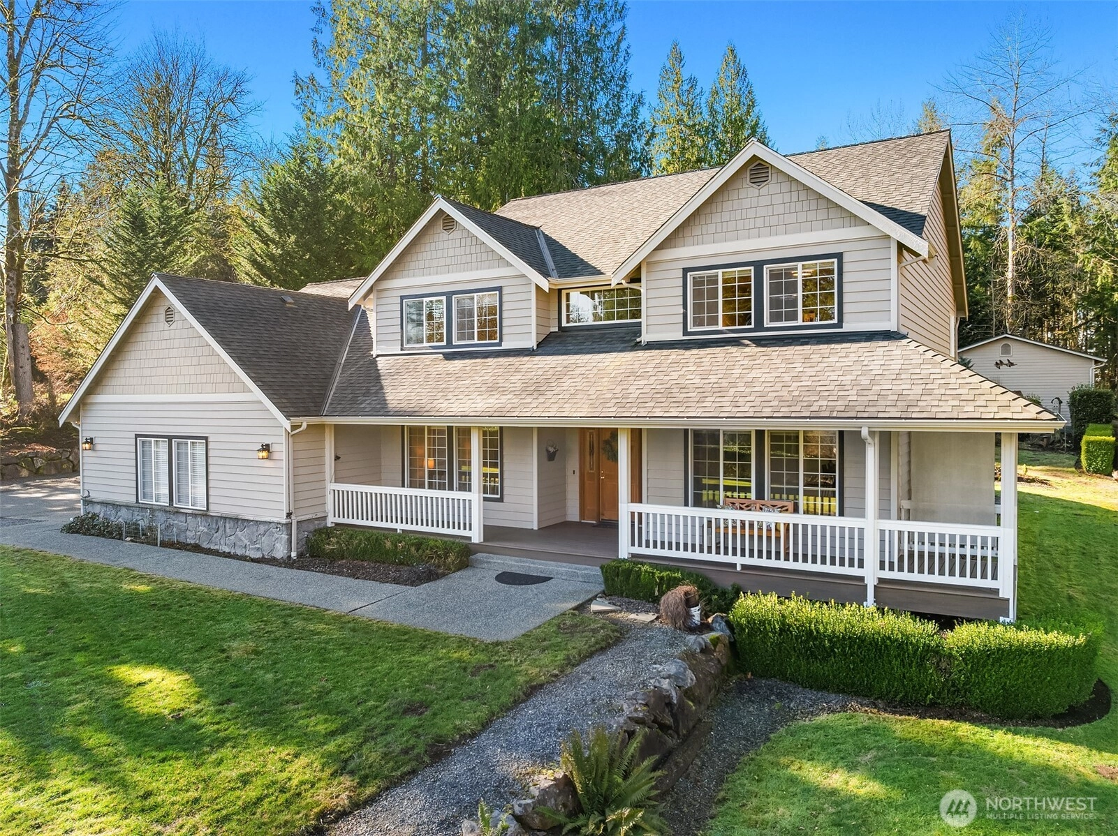 11007 W Lake Joy Dr NE Unit  Carnation WA 98014