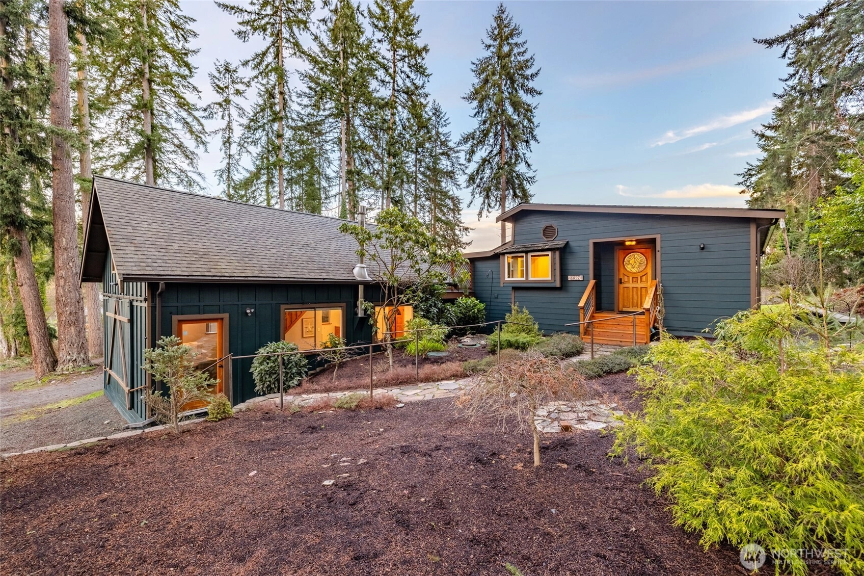 6897 Helena St Clinton WA 98236