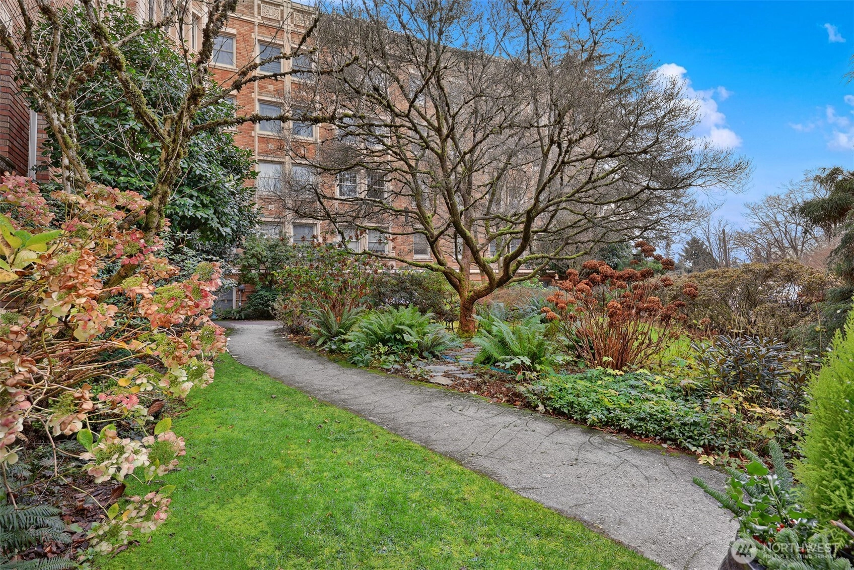 5810 Cowen Pl NE Unit 202 Unit 202 Seattle WA 98105