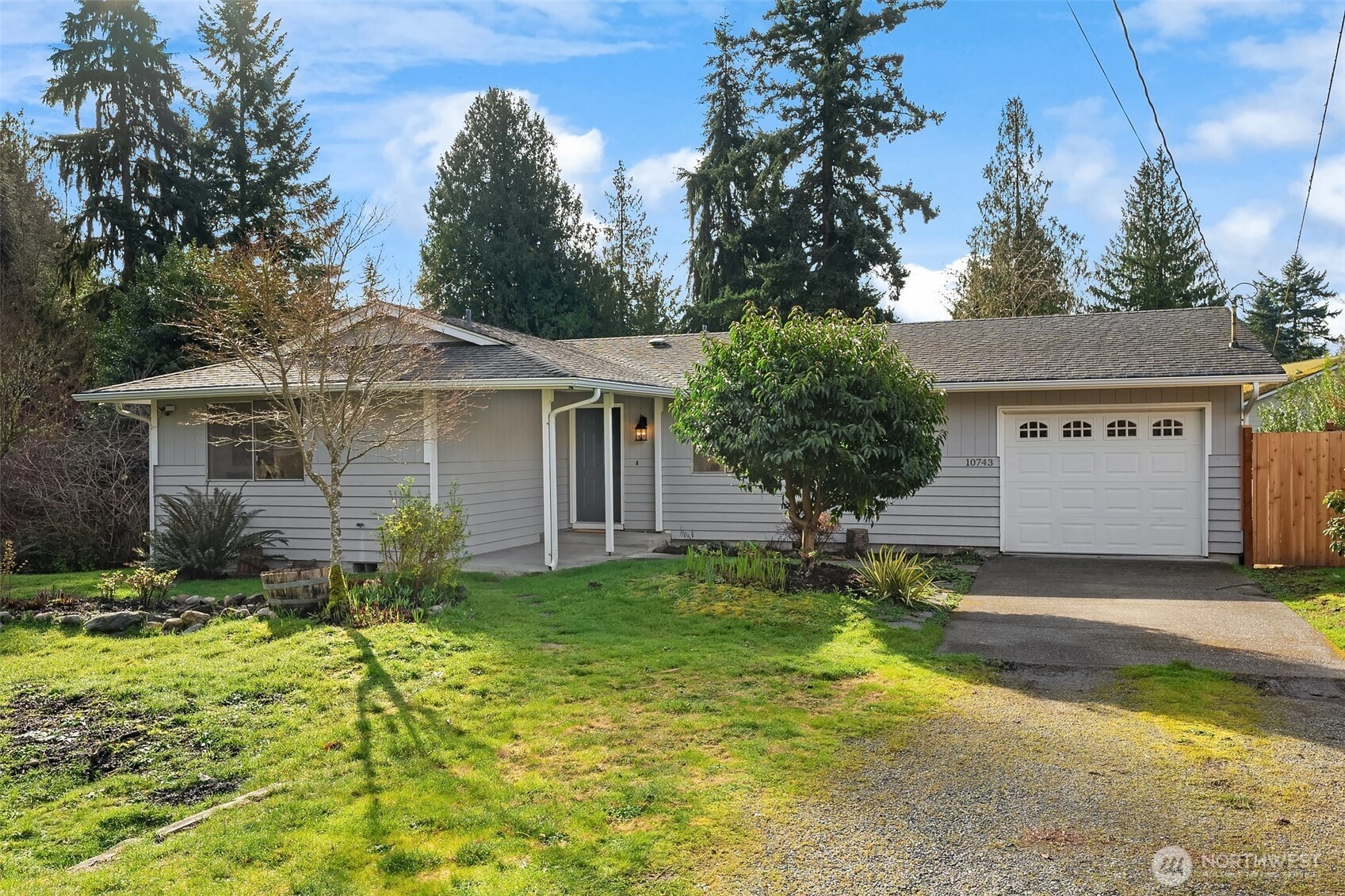 10743 SW Cowan Rd Vashon WA 98070