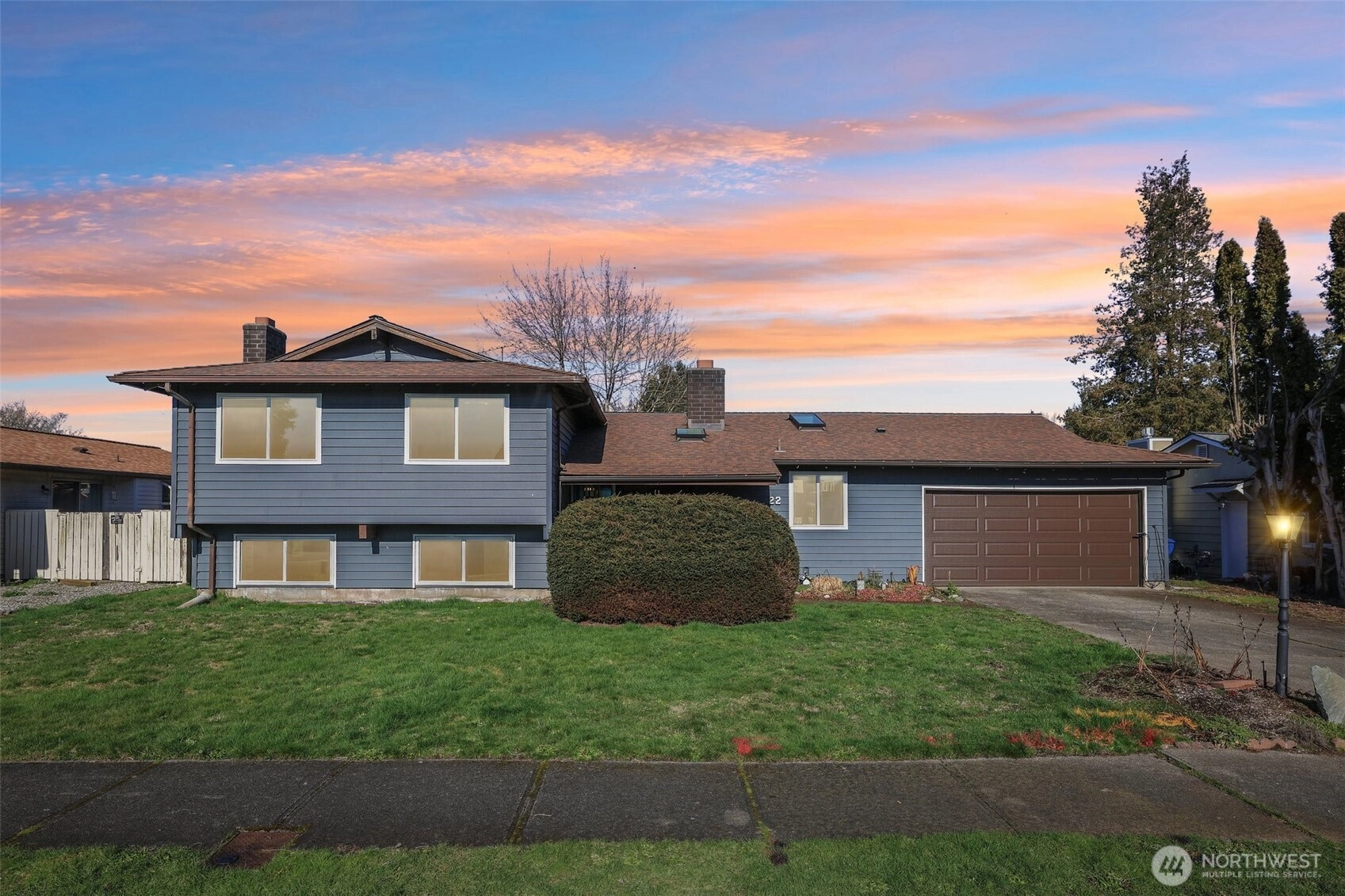 22 R Pl NE Auburn WA 98002