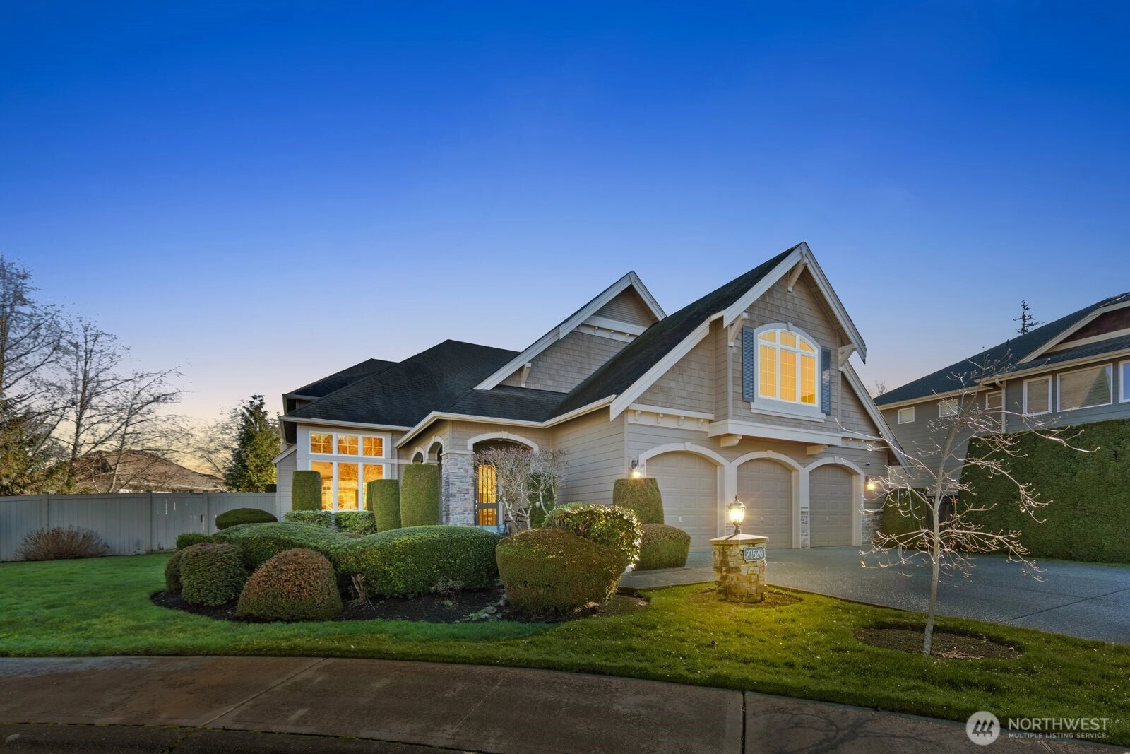 27520 SE 31st Pl Sammamish WA 98075