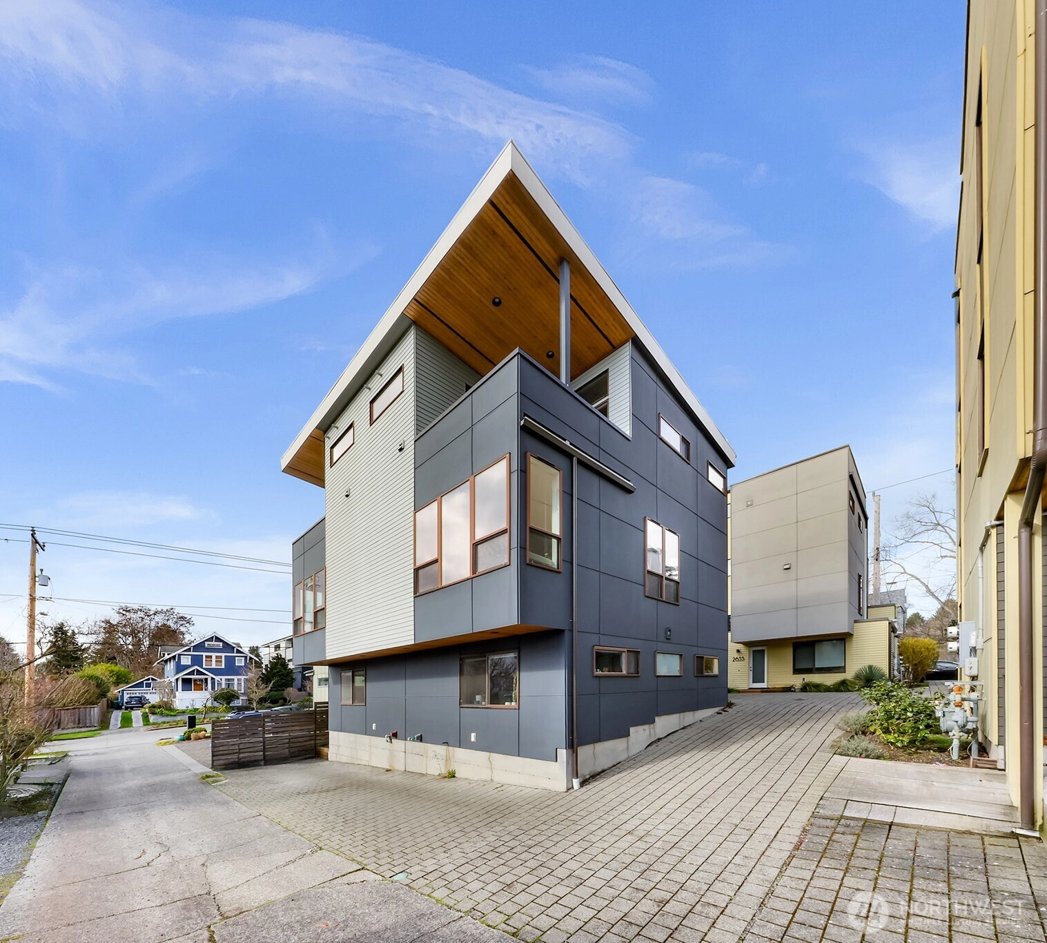 2661 NW 64th St Seattle WA 98107