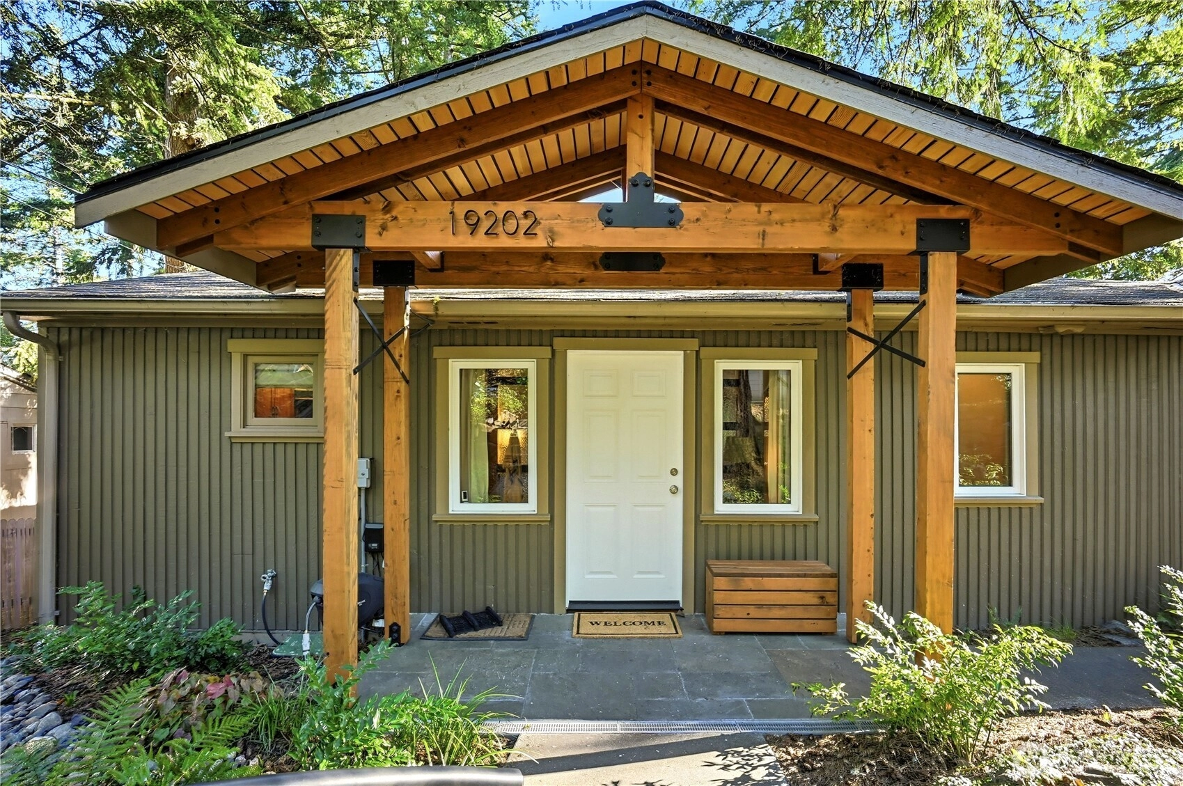 19202 12th Ave NE Unit  Shoreline WA 98155