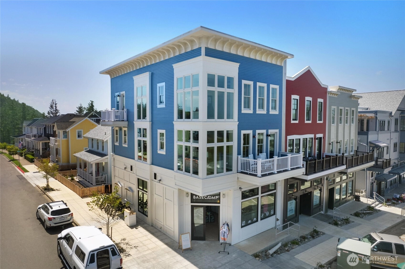 118 Market St Unit B Pacific Beach WA 98571