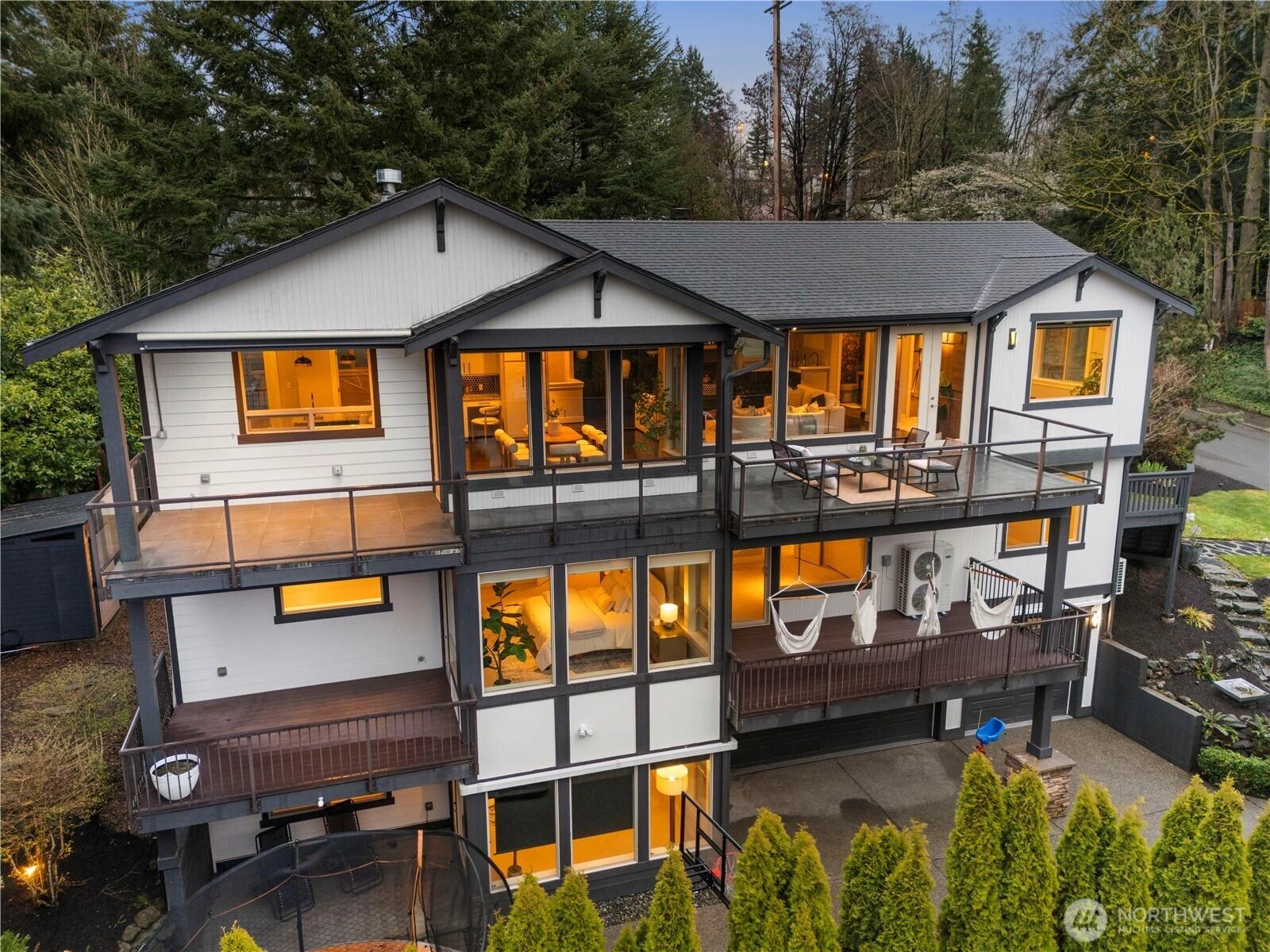 1540 Kirkland Ave Kirkland WA 98033