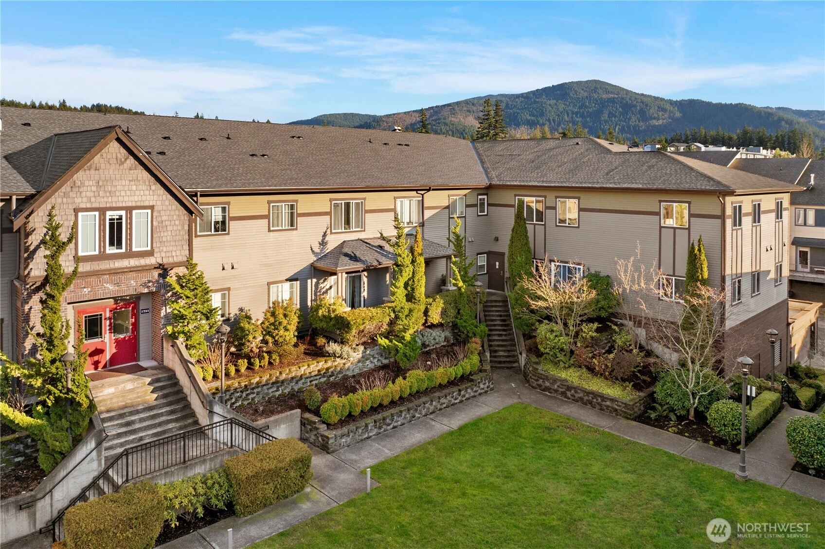 1731 10th Ave NE Unit B215 Unit B215 Issaquah WA 98029