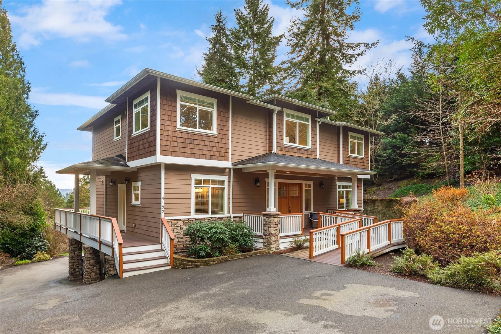 17122 32nd Ave NE Unit  Lake Forest Park WA 98155