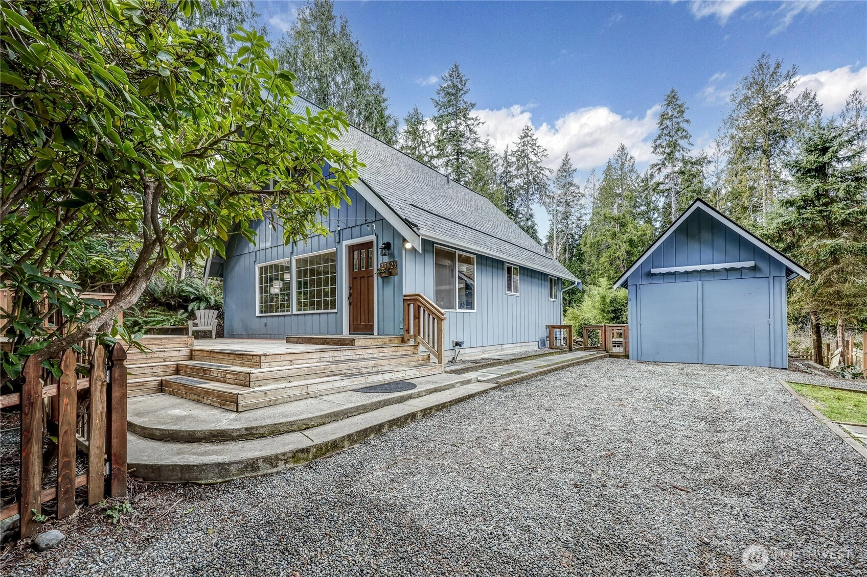 27525 NE Baywood Dr Kingston WA 98346