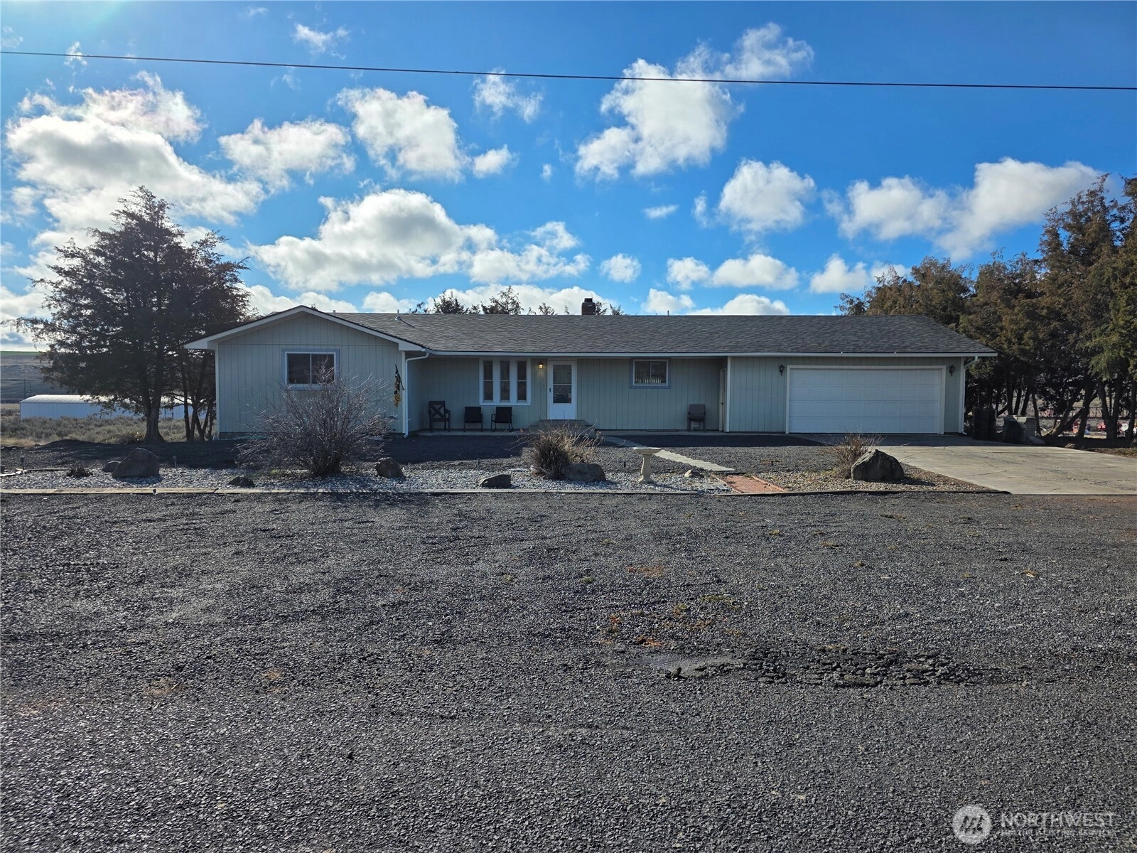 816 E 3rd Ave Lind WA 99341