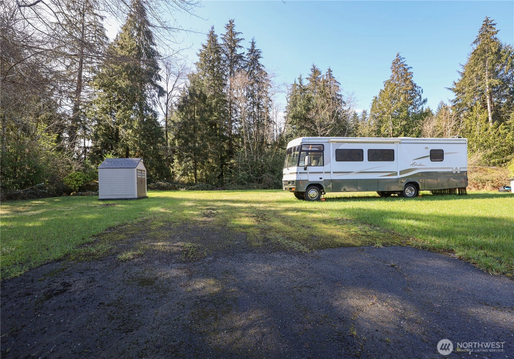 63 Lake Dr N Amanda Park WA 98526