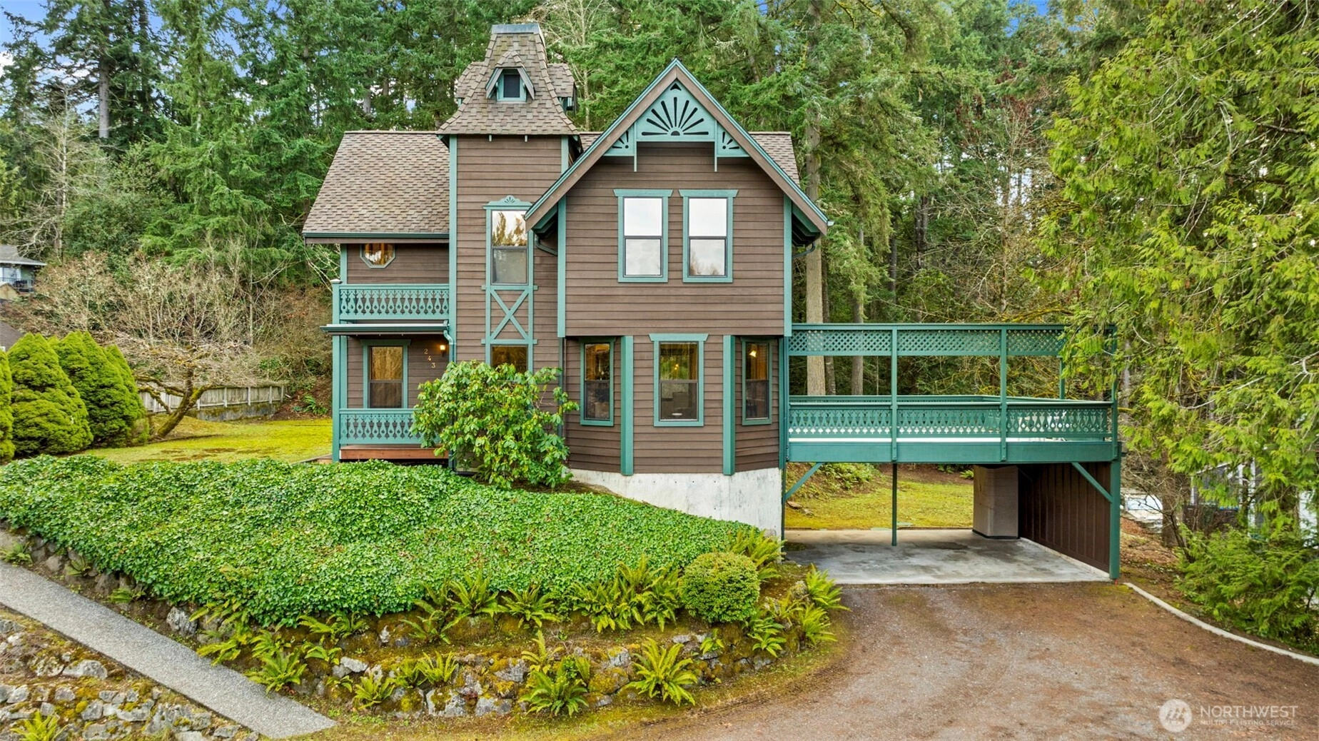 243 NW Solnae Pl Bremerton WA 98311