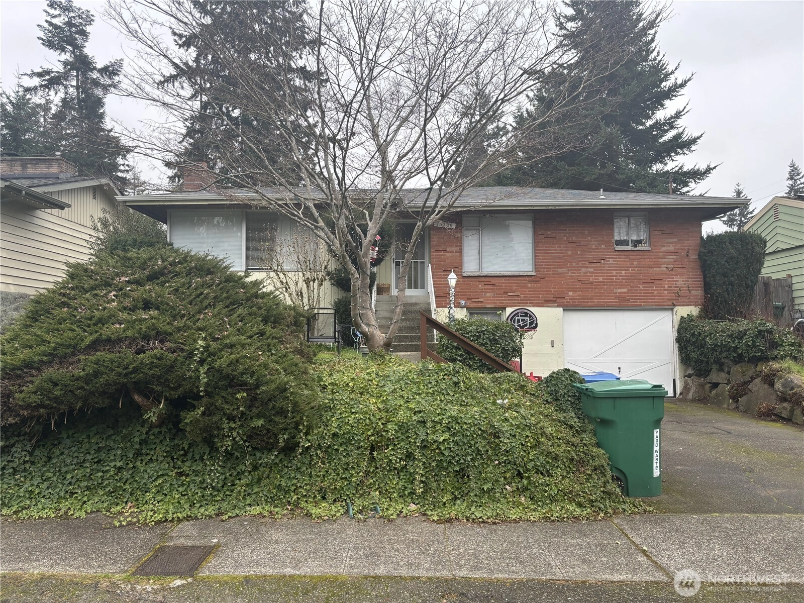 13308 28th Ave NE Seattle WA 98125