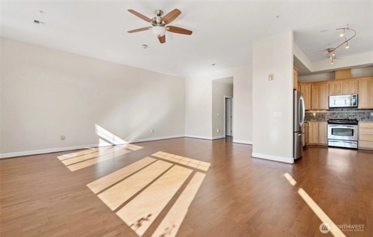 400 S Meridian Unit 2E Puyallup WA 98371