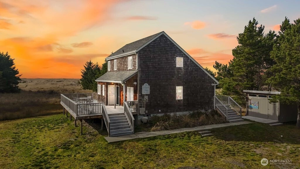 10911 Pacific Way Unit  Long Beach WA 98631