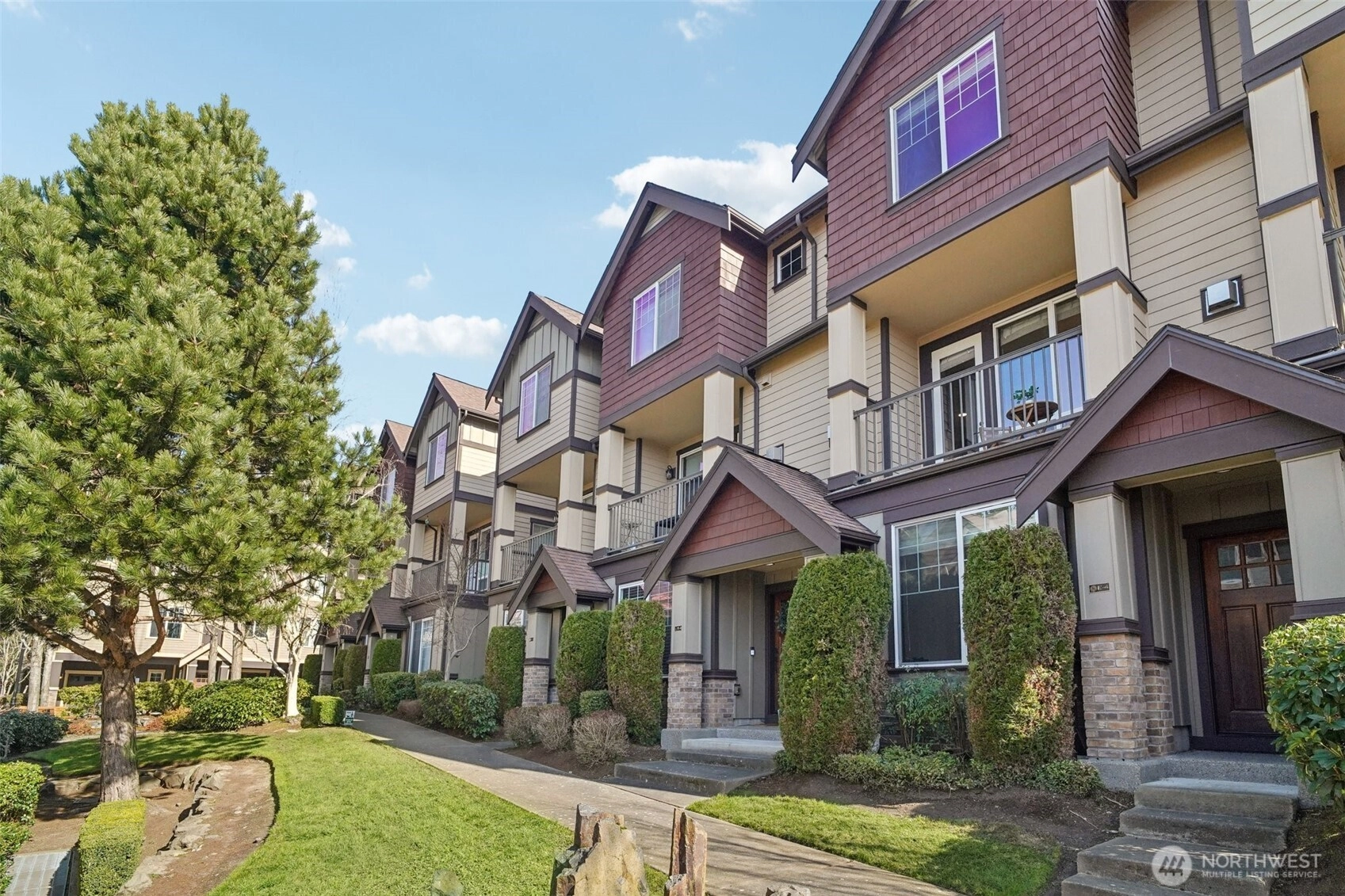 19439 1st Ave S Unit E3 Unit E3 Normandy Park WA 98148