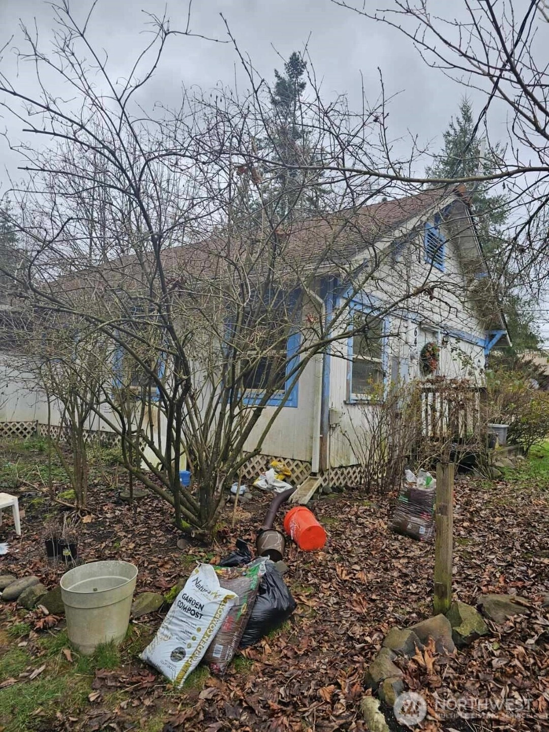 646 Jorgensen Rd Onalaska WA 98570