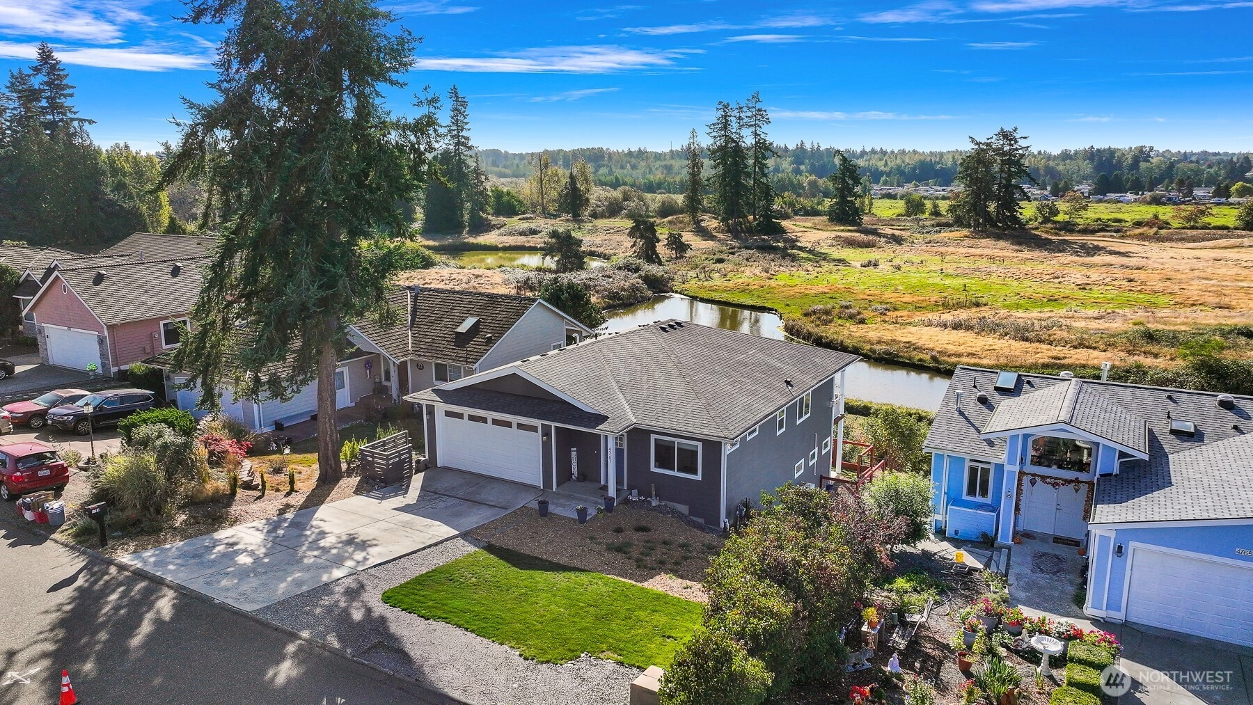 4761 S Golf Course Dr Unit  Blaine WA 98230