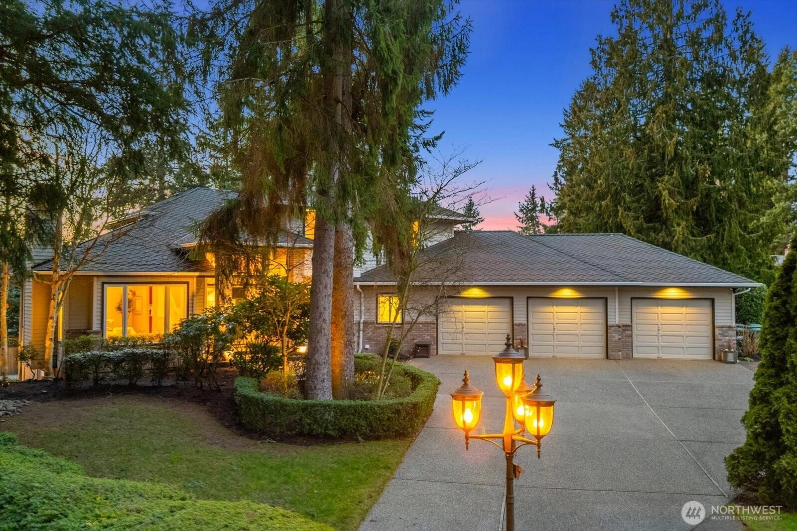 22532 88th Ave W Edmonds WA 98026