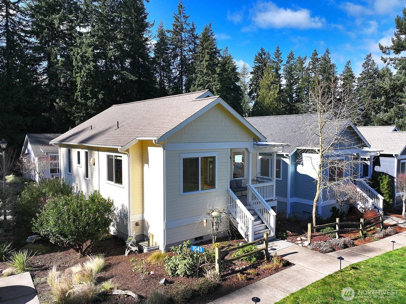 1043 Village Loop Unit  Langley WA 98260