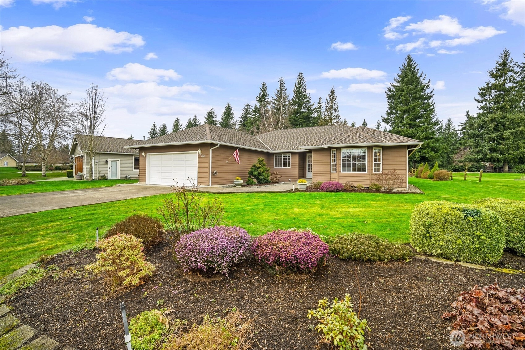 6849 Raspberry Dr Everson WA 98247