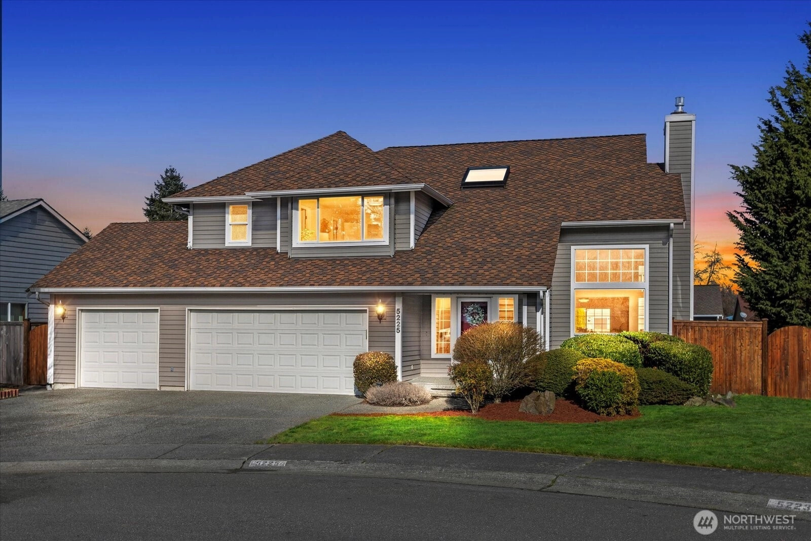 5225 108th St SW Unit  Mukilteo WA 98275