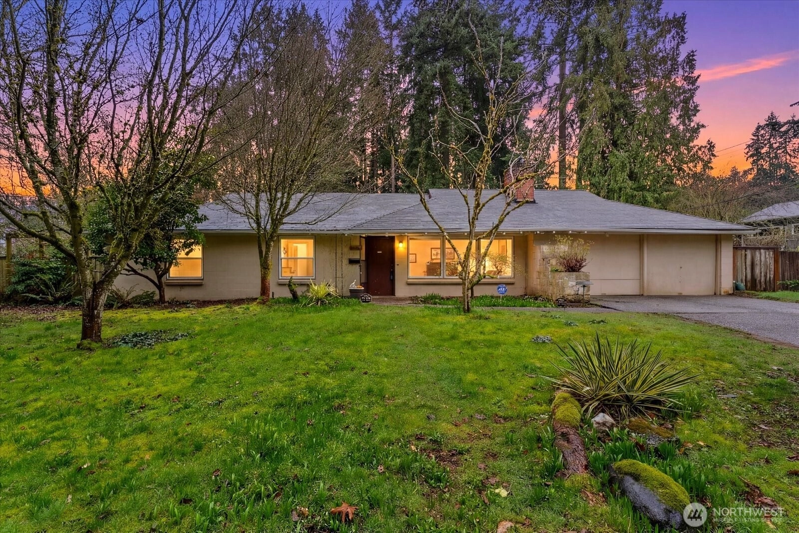 2515 NE 168th St Shoreline WA 98155