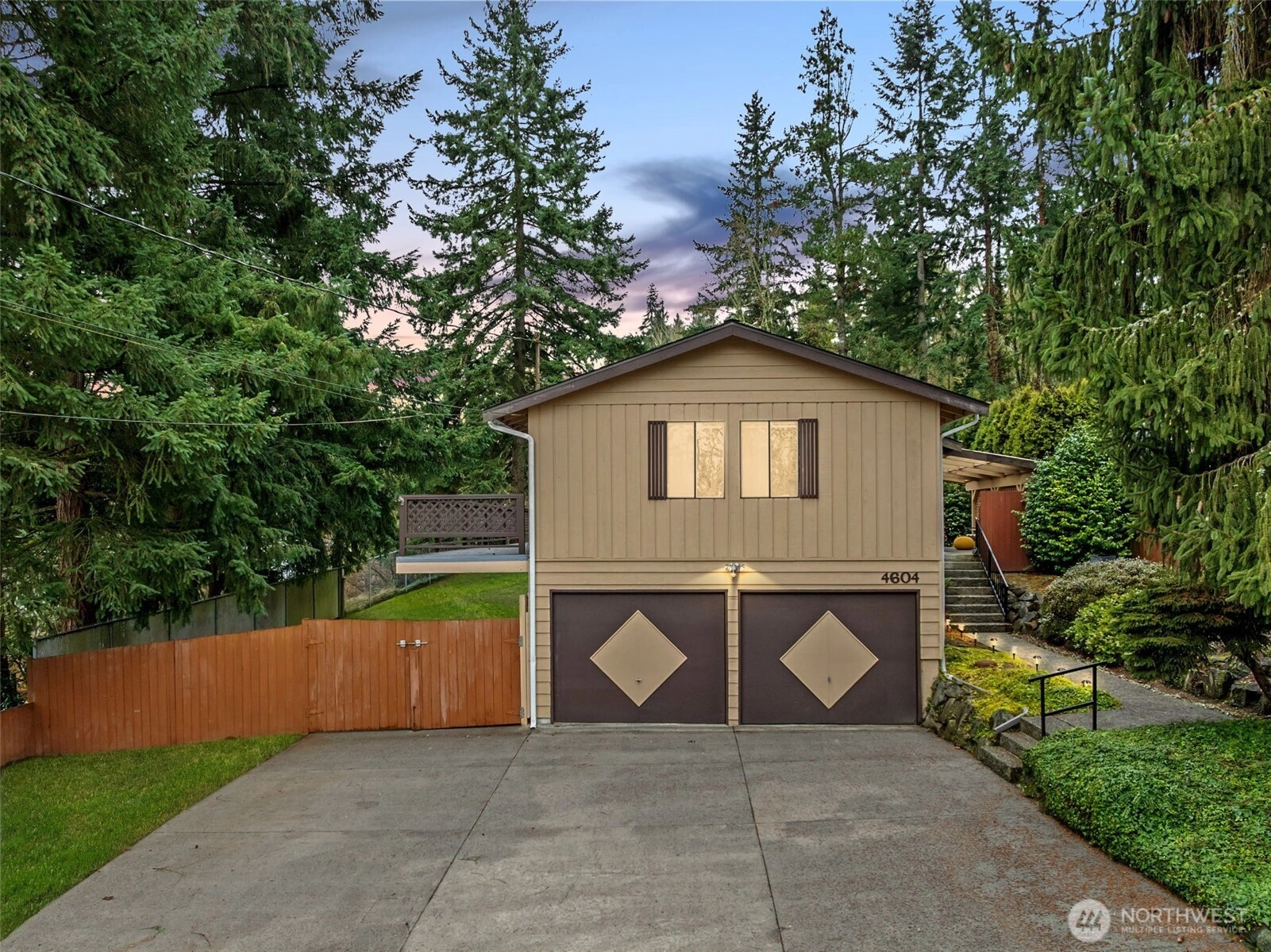 4604 229th Pl SW Unit  Mountlake Terrace WA 98043