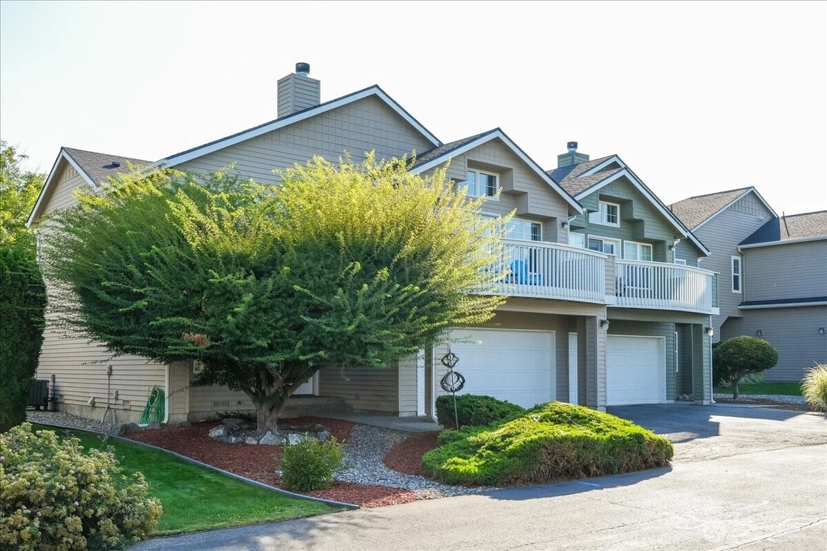 203 Parkway Dr Manson WA 98831