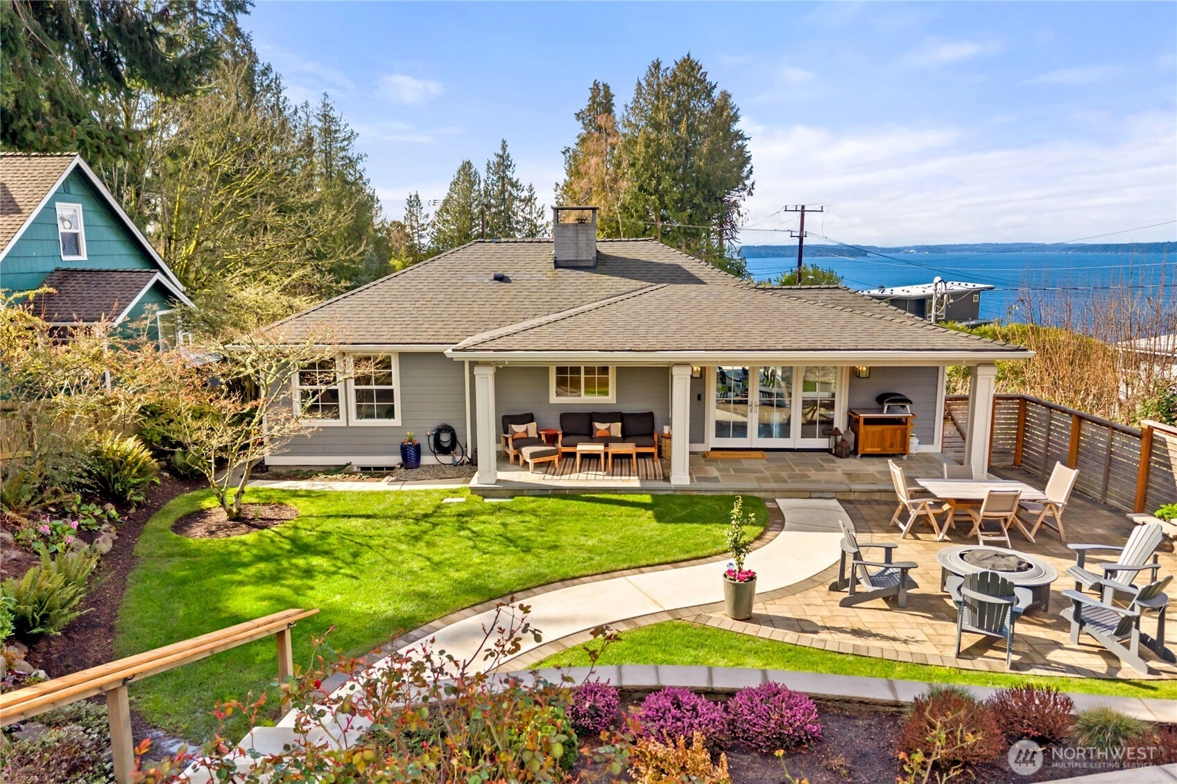9604 44th Ave SW Seattle WA 98136