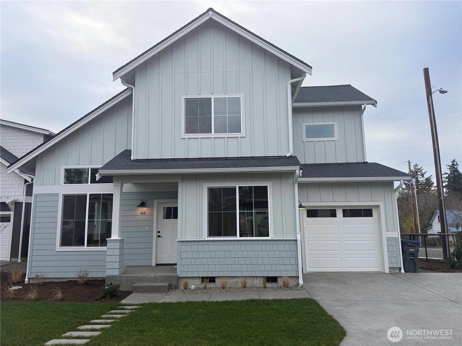 48 NE Pinedrop Pl Poulsbo WA 98370