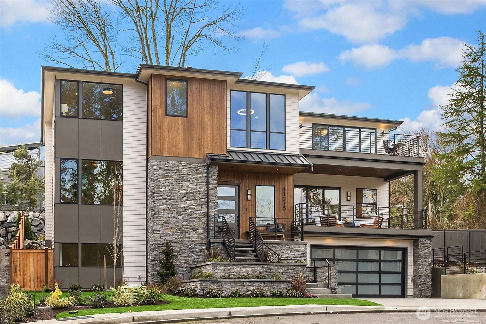 11315 113th Pl NE Unit  Kirkland WA 98033