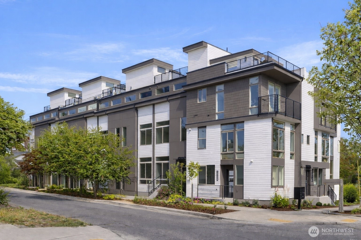 4416 Midvale Ave N Seattle WA 98103